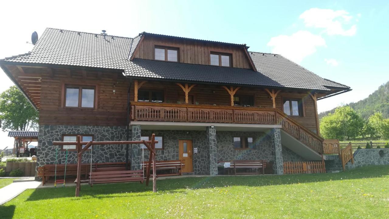 Rekreacne Zariadenie Chmelisko Pruzina Exterior foto